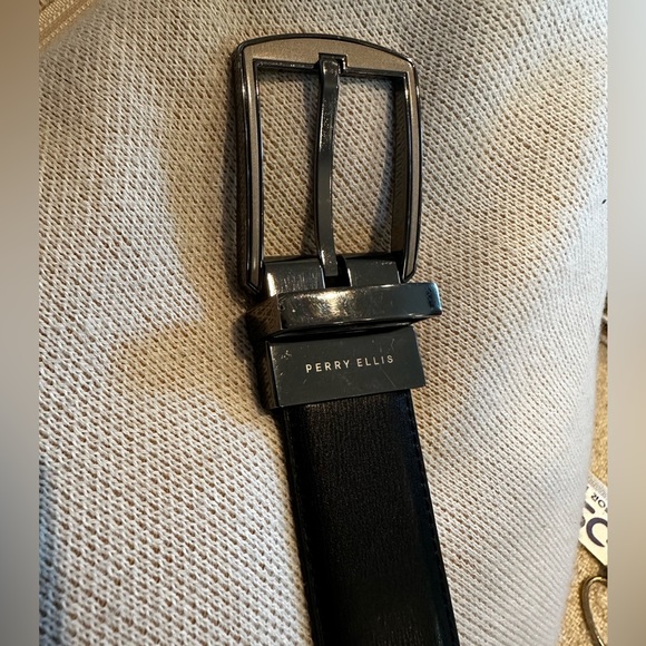 Perry Ellis Other - Perry Ellis men’s black leather belt 35/90 EUC